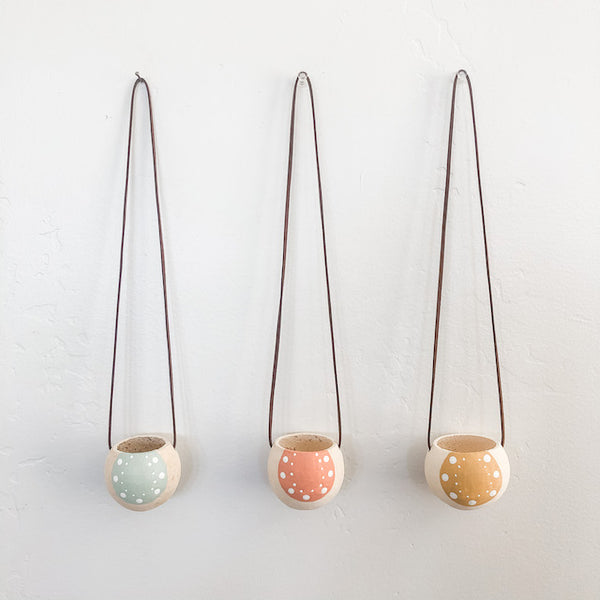 Single Neutural + Pastel Bell Cups