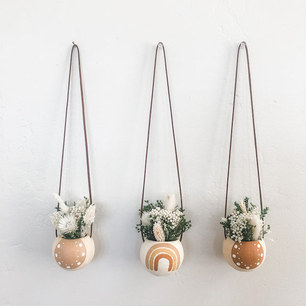 Single Neutural + Pastel Bell Cups