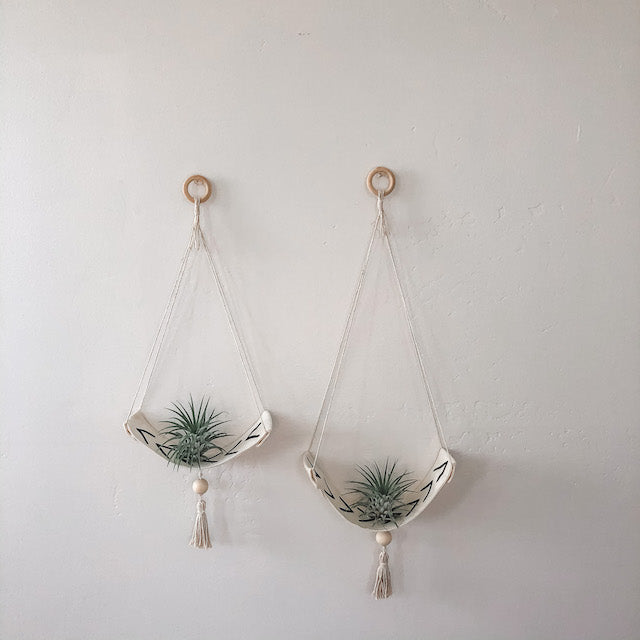 air plant jewelry Hanging Canvas Air Plant Hammock- Black Arrows – The Artie Party