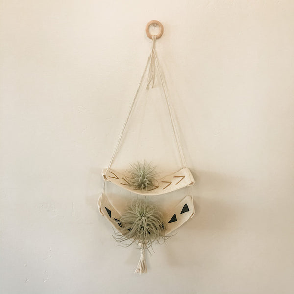 Double Decker Hanging Canvas Air Plant Hammock- Black and Tan